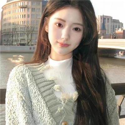 粉红色和铲子
